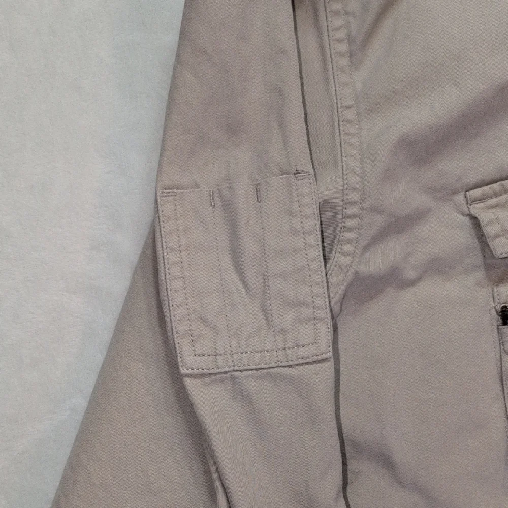 Banana Republic Button-Down Beige Pocket‎ Men's Shirt